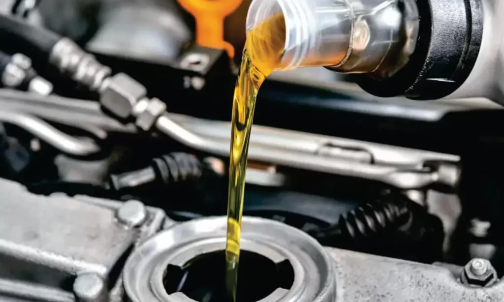 texto-3-Completar-ou-substituir-o-óleo-do-motor